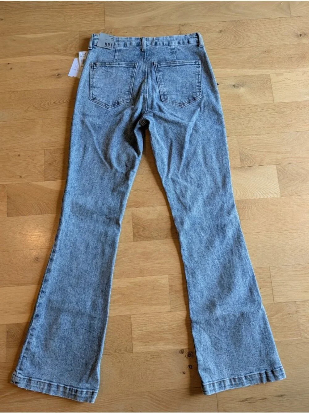 Kut from the Kloth Medium Acid Wash High Rise Ana Flare Jeans, Size 2 NWT!